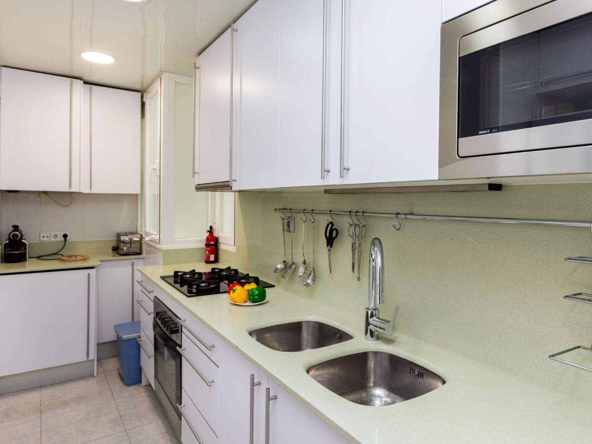 Apartment Sants-Montjuic Rambla Badal By Interhome Barcelone Extérieur photo
