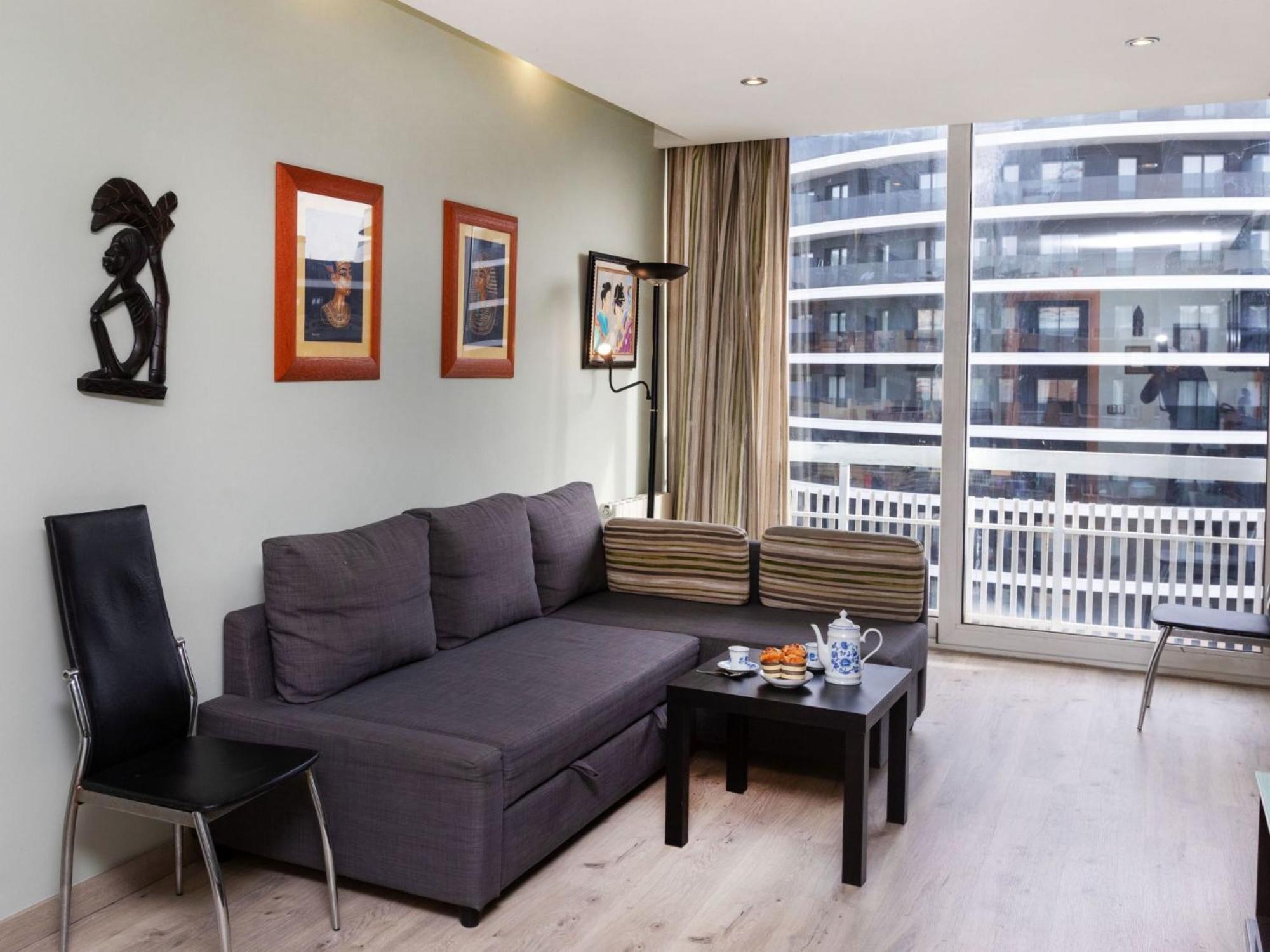 Apartment Sants-Montjuic Rambla Badal By Interhome Barcelone Extérieur photo